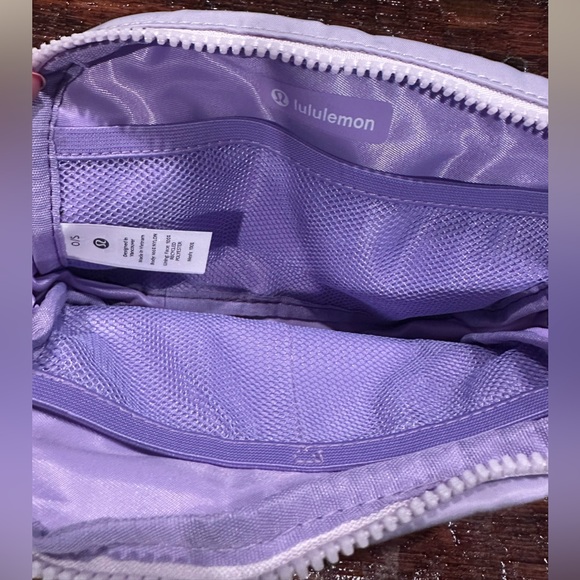 Lululemon Lavender Everywhere Belt Bag - Picture 3 of 4